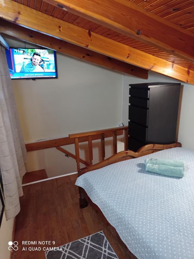 Bratis House Apartment Vartholomio Exterior photo