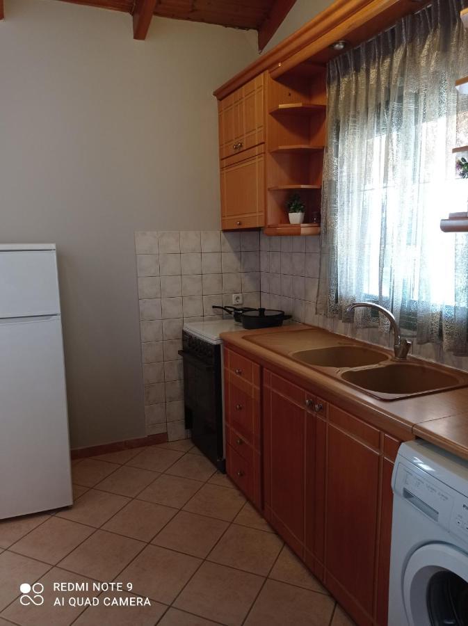 Bratis House Apartment Vartholomio Exterior photo